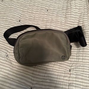 Lululemon belt bag